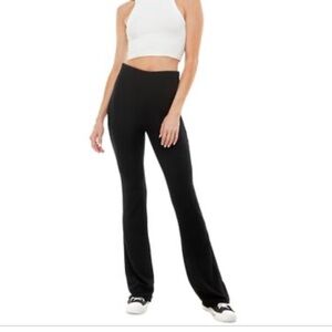 Ultra Flirt Classic Black Flared Leggings